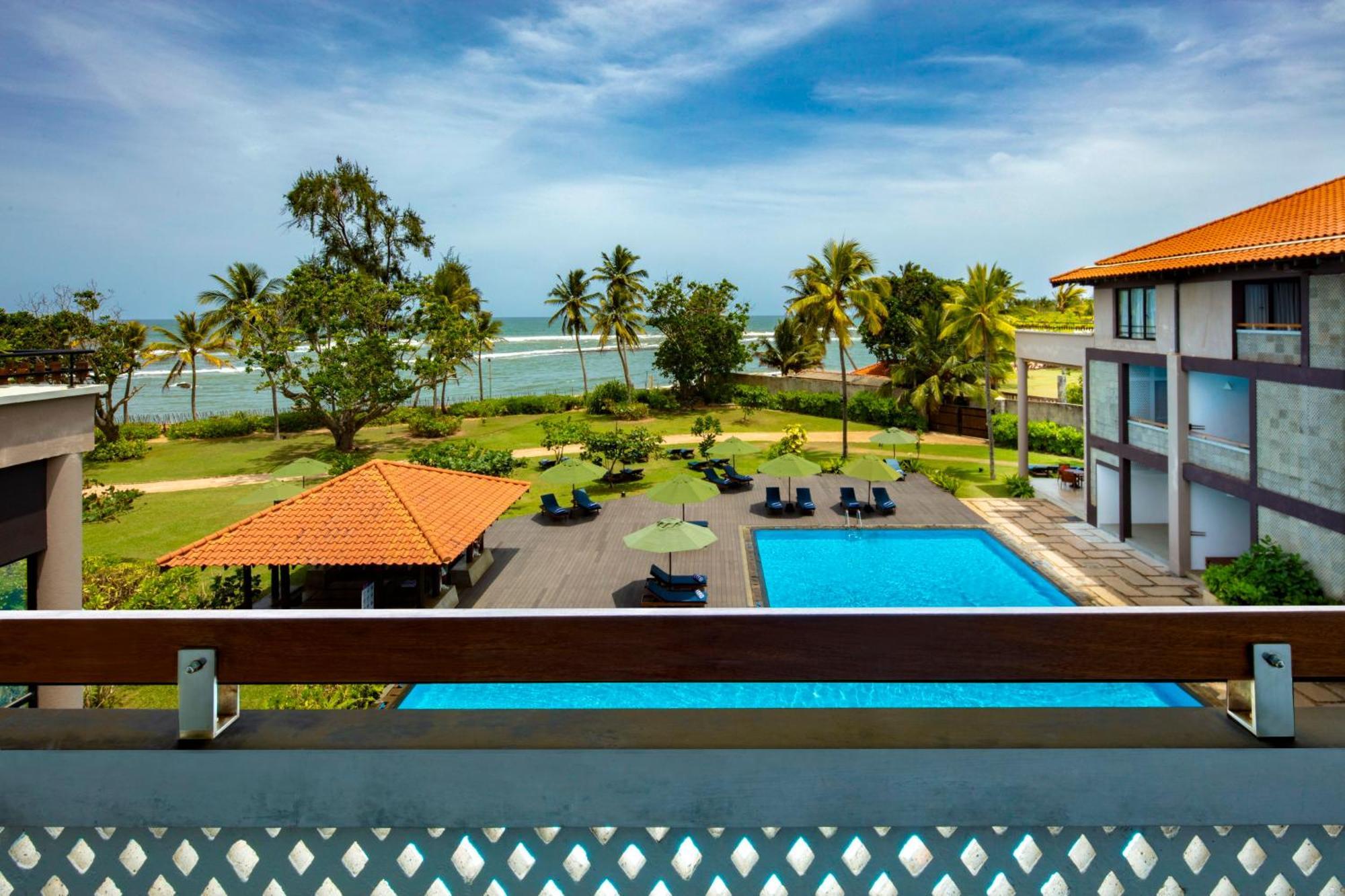 Cinnamon Bey Beruwala Exterior photo